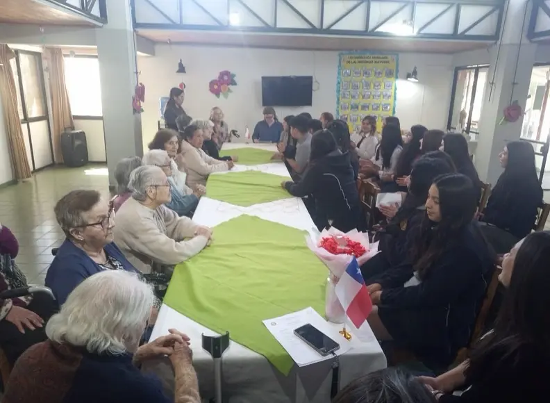 “Panel de expertas”, organizada por el Hogar San Vicente de Paul