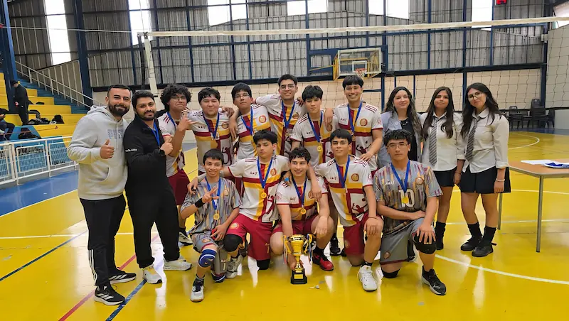 Voleibol Masculino Colegio Bicentenario Politécnico San José de Curicó