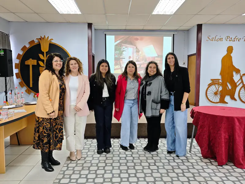 Seminario “Mujeres Líderes en la Construcción” Colegio Bicentenario Politécnico San José de Curicó