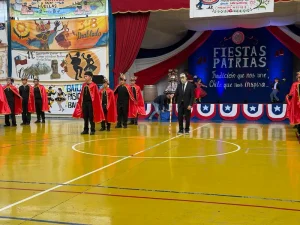 Muestra Folclorica Jueves 10 sept - Colegio Bicentenario San José de Curicó